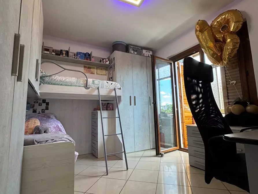 Immagine 47 di Mansarda in vendita  a Viareggio