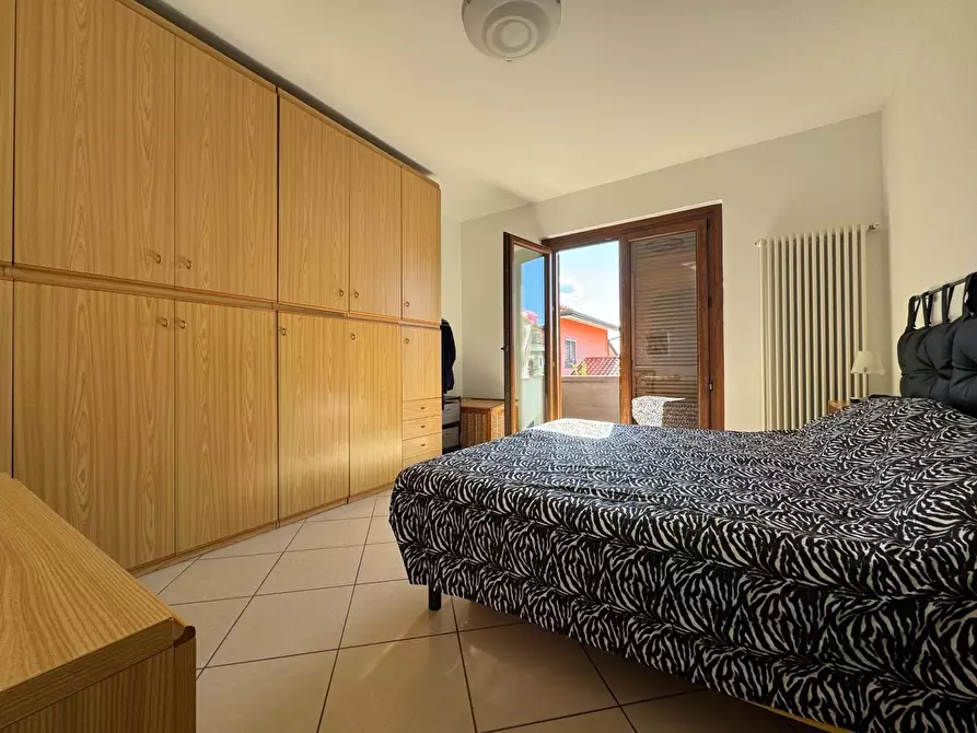 Immagine 19 di Mansarda in vendita  a Viareggio