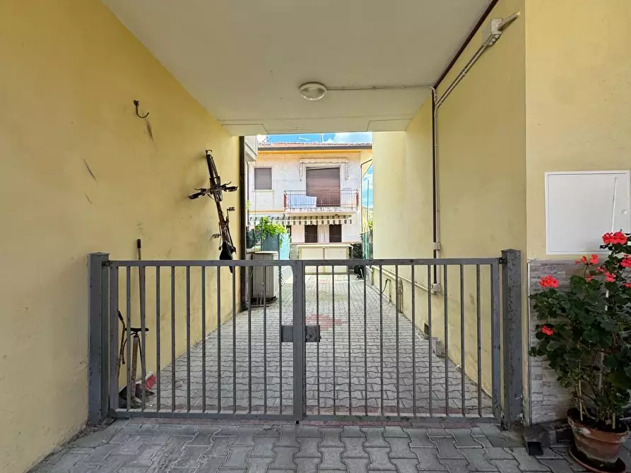 Immagine 31 di Mansarda in vendita  a Viareggio