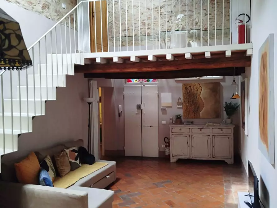 Immagine 18 di Appartamento in vendita  a Pisa