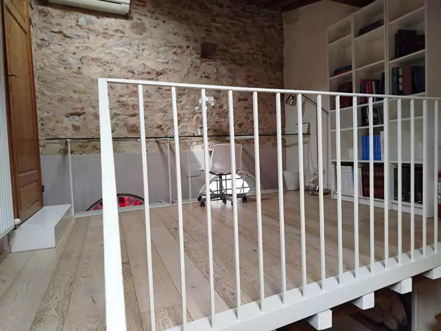 Immagine 14 di Appartamento in vendita  a Pisa