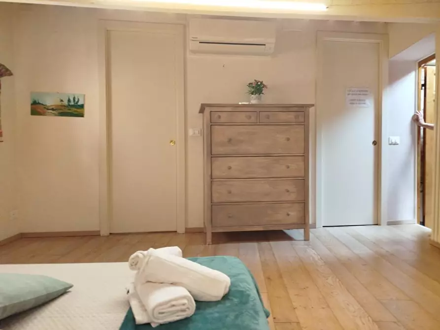 Immagine 21 di Appartamento in vendita  a Pisa