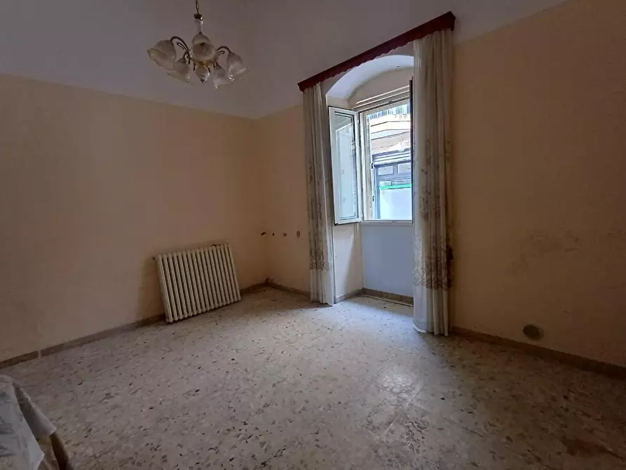 Immagine 11 di Appartamento in vendita  a Massafra