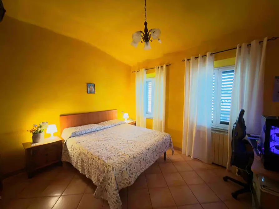 Immagine 21 di Terratetto in vendita  a Lucca