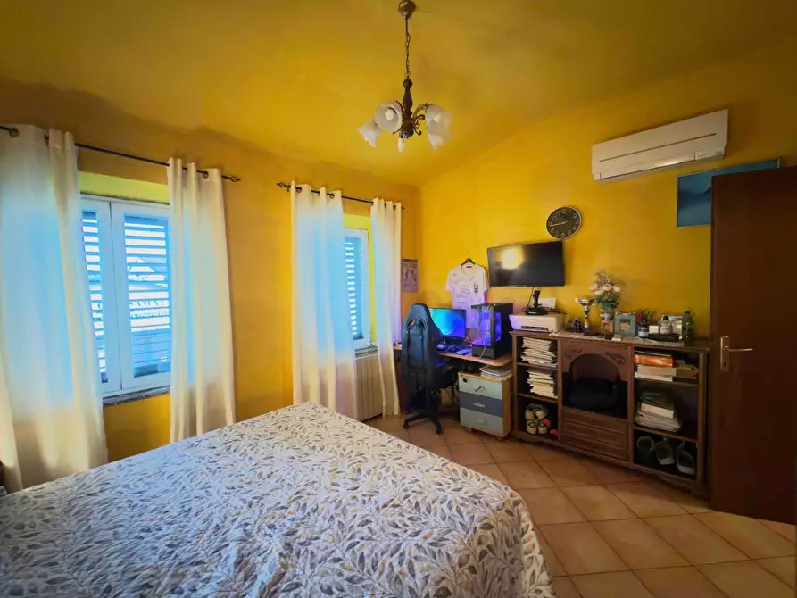 Immagine 18 di Terratetto in vendita  a Lucca