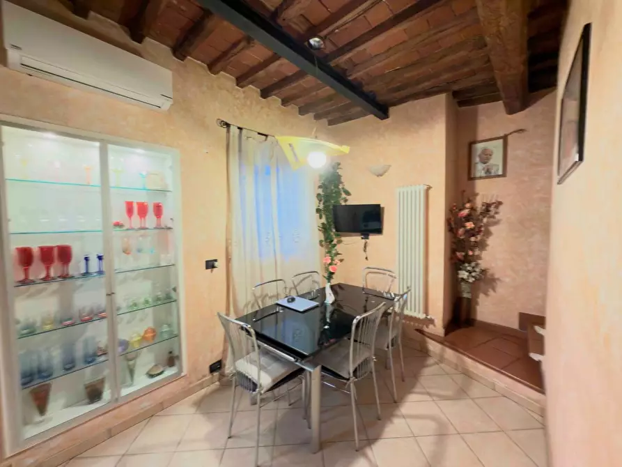 Immagine 9 di Terratetto in vendita  a Lucca