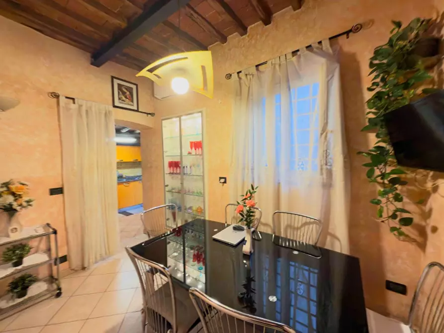 Immagine 10 di Terratetto in vendita  a Lucca