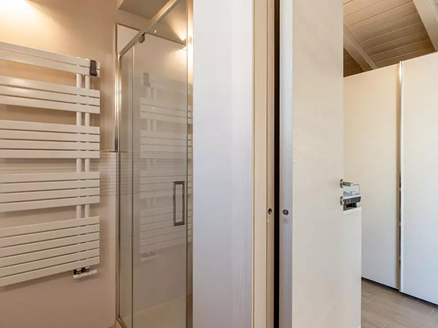 Immagine 16 di Casa indipendente in vendita  a Calcinaia