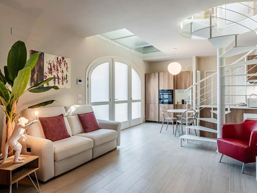 Immagine 5 di Casa indipendente in vendita  a Calcinaia