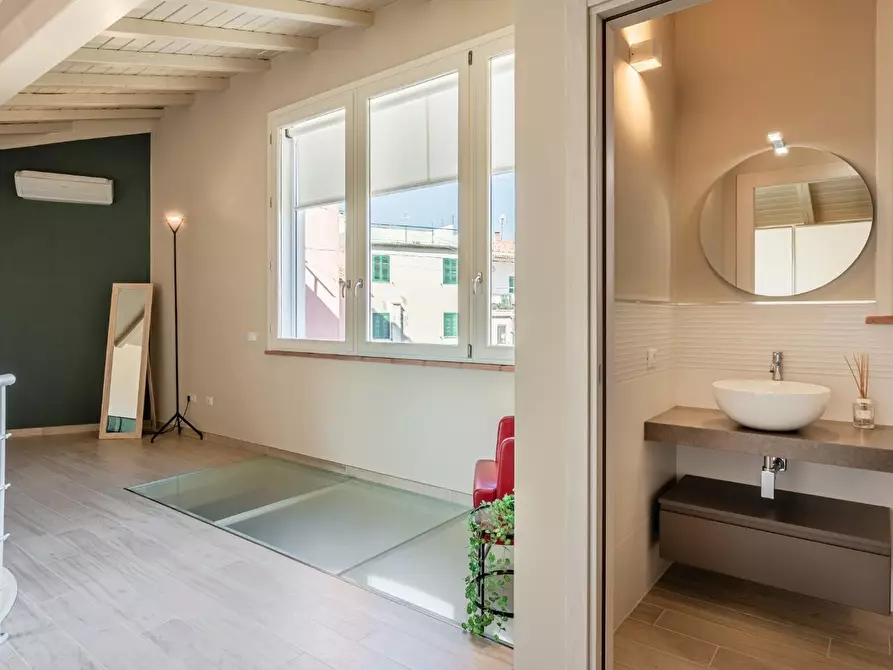 Immagine 14 di Casa indipendente in vendita  a Calcinaia