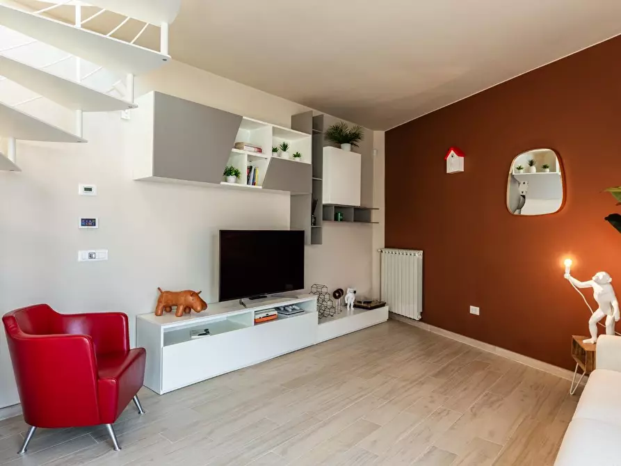 Immagine 3 di Casa indipendente in vendita  a Calcinaia