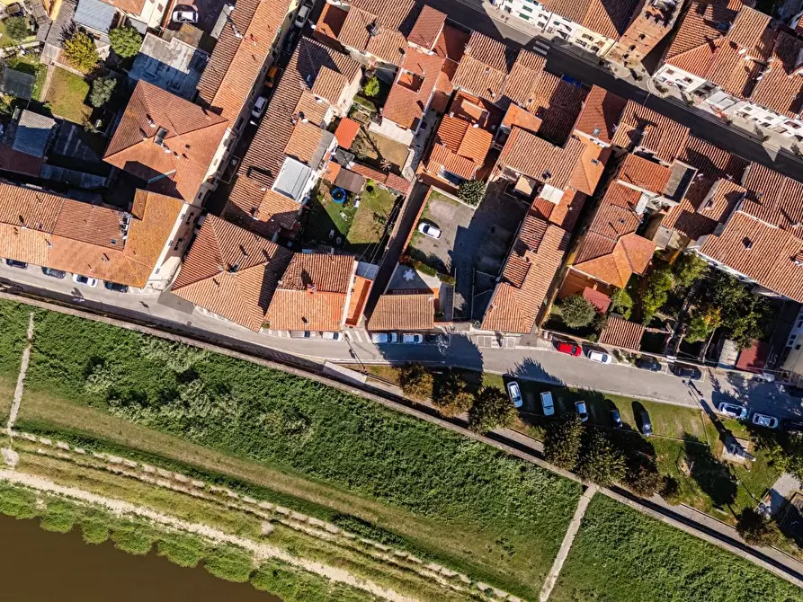 Immagine 24 di Casa indipendente in vendita  a Calcinaia