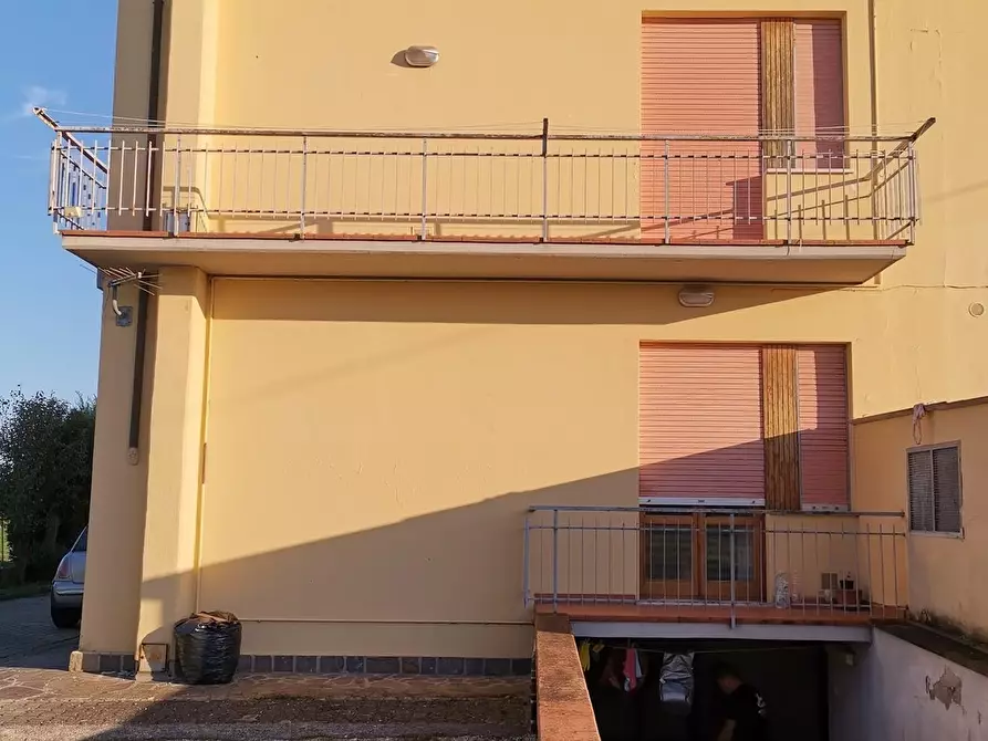 Immagine 39 di Appartamento in vendita  a Fucecchio