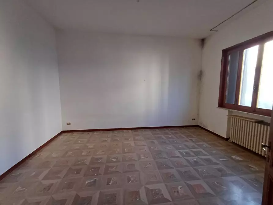 Immagine 8 di Villetta a schiera in vendita  a Empoli