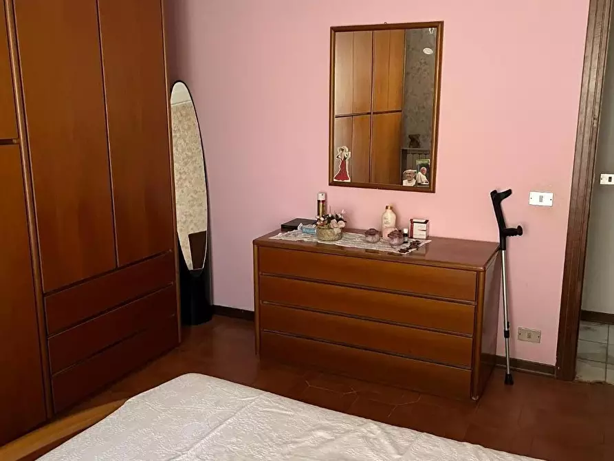 Immagine 12 di Appartamento in vendita  a Carrara