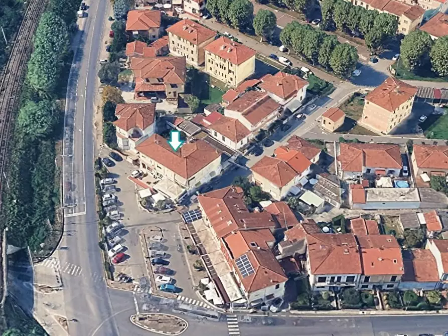 Immagine 2 di Appartamento in vendita  a Vecchiano