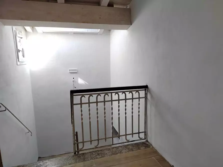 Immagine 39 di Appartamento in vendita  a Crespina Lorenzana