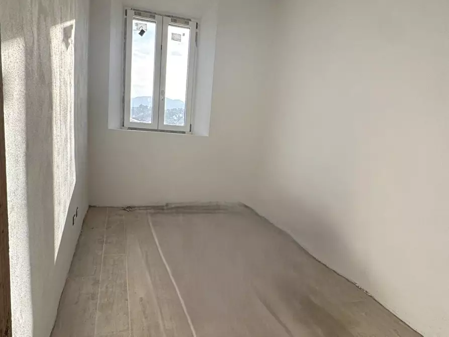 Immagine 18 di Appartamento in vendita  a Crespina Lorenzana