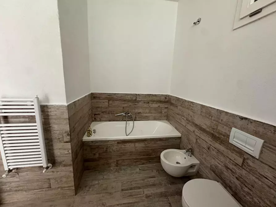 Immagine 17 di Appartamento in vendita  a Crespina Lorenzana