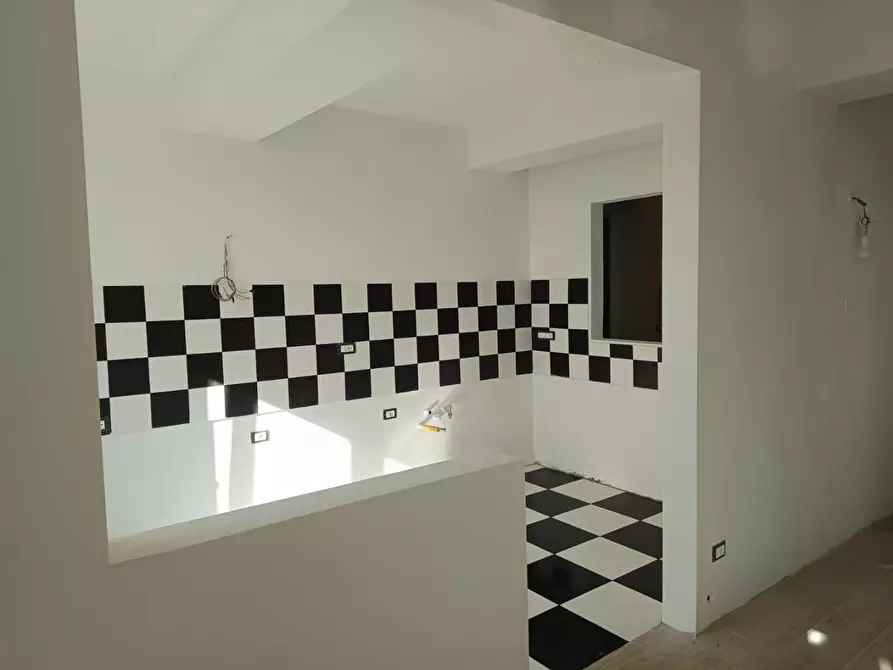 Immagine 2 di Appartamento in vendita  a Crespina Lorenzana