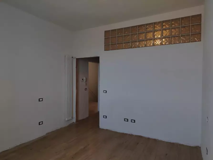 Immagine 44 di Appartamento in vendita  a Crespina Lorenzana