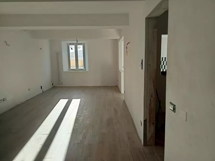 Immagine 33 di Appartamento in vendita  a Crespina Lorenzana