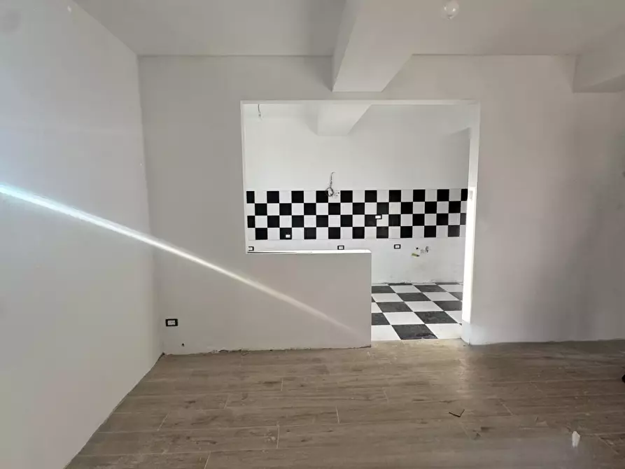 Immagine 4 di Appartamento in vendita  a Crespina Lorenzana