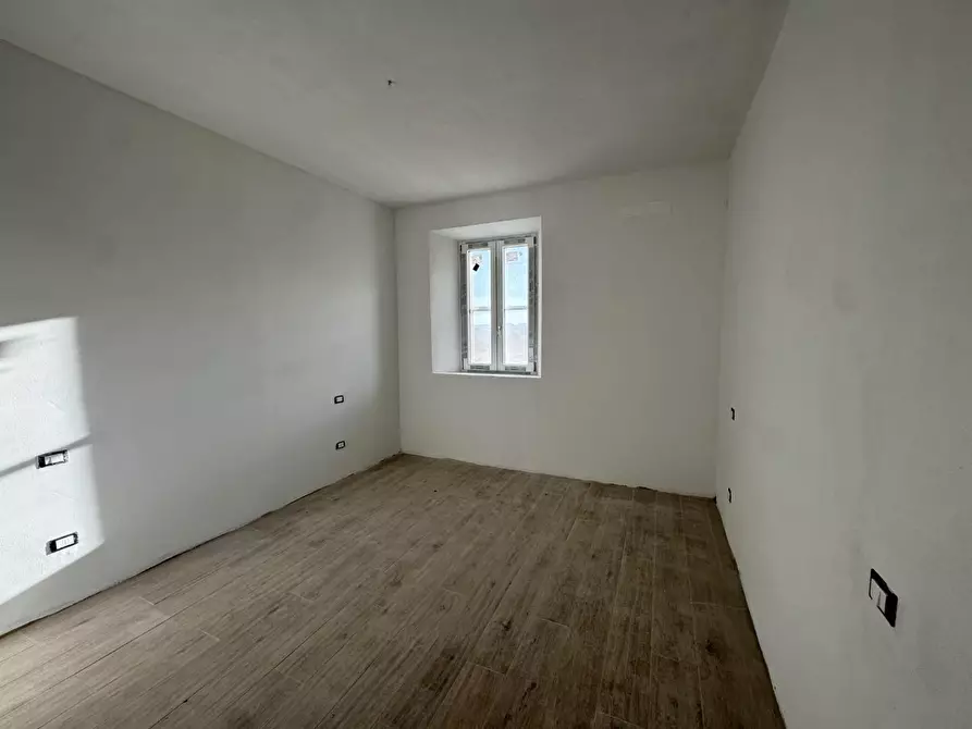 Immagine 20 di Appartamento in vendita  a Crespina Lorenzana