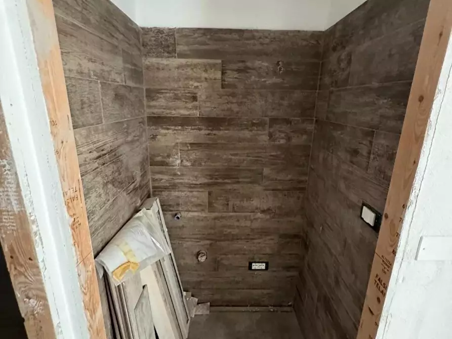 Immagine 21 di Appartamento in vendita  a Crespina Lorenzana