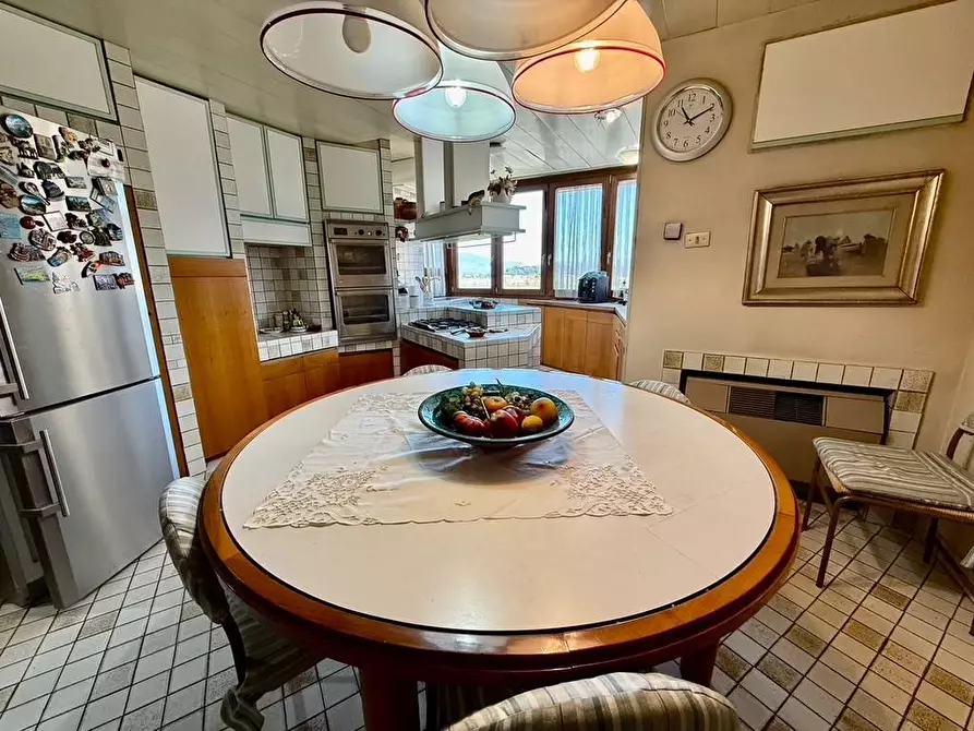 Immagine 7 di Appartamento in vendita  a Pontedera