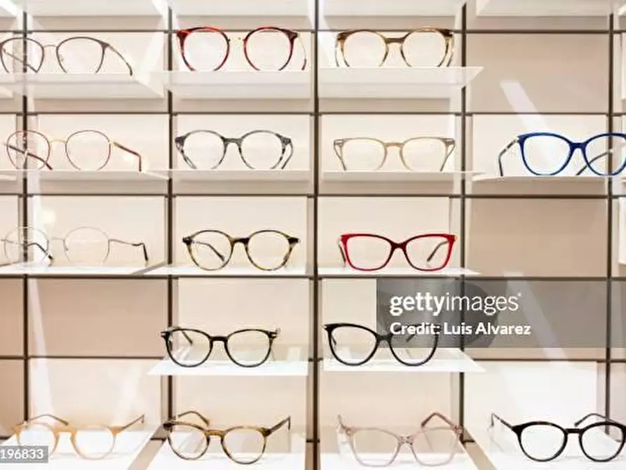 Immagine 2 di Attività commerciale in vendita  a Pietrasanta