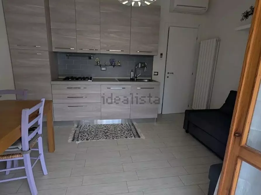 Immagine 8 di Appartamento in vendita  a Camaiore