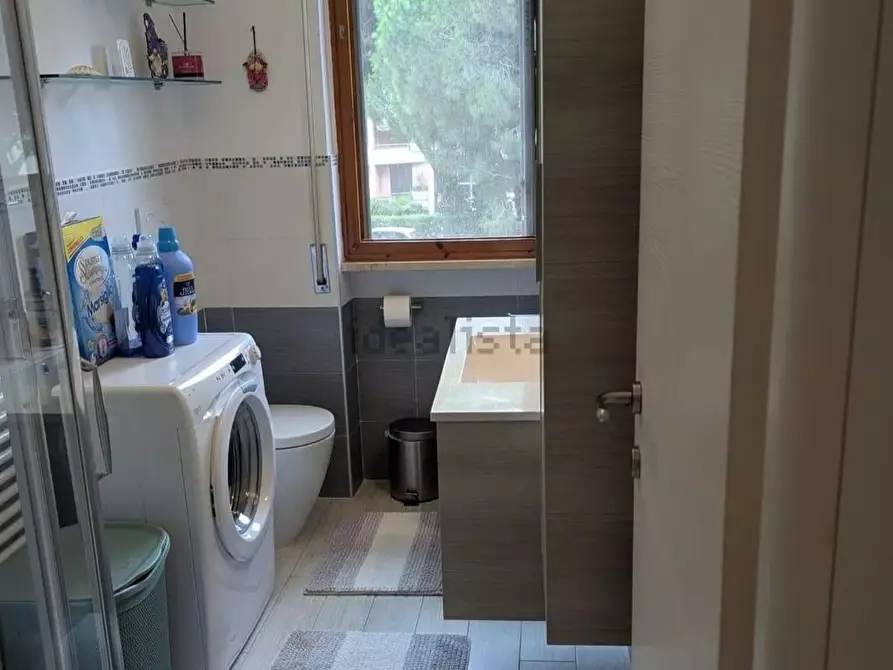 Immagine 2 di Appartamento in vendita  a Camaiore