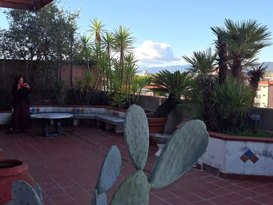 Immagine 2 di Mansarda in vendita  a Carrara