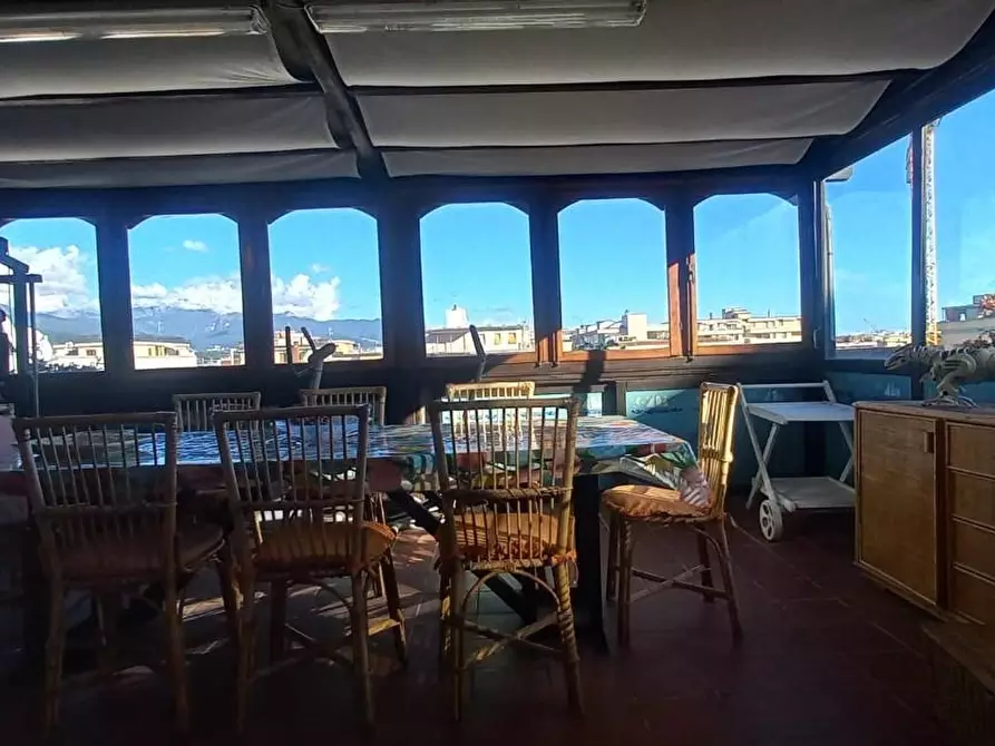 Immagine 5 di Mansarda in vendita  a Carrara