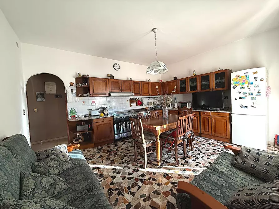 Immagine 3 di Appartamento in vendita  a Vinci