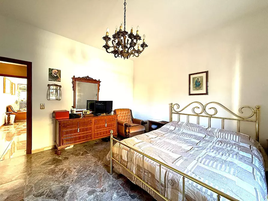 Immagine 11 di Appartamento in vendita  a Vinci