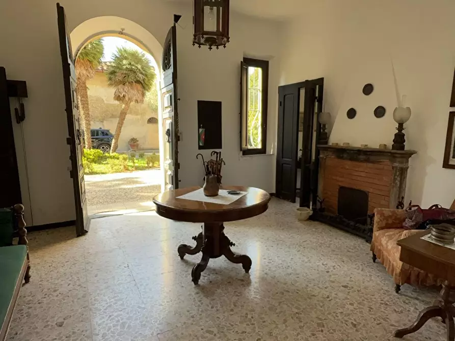 Immagine 16 di Villa in vendita  a Crespina Lorenzana