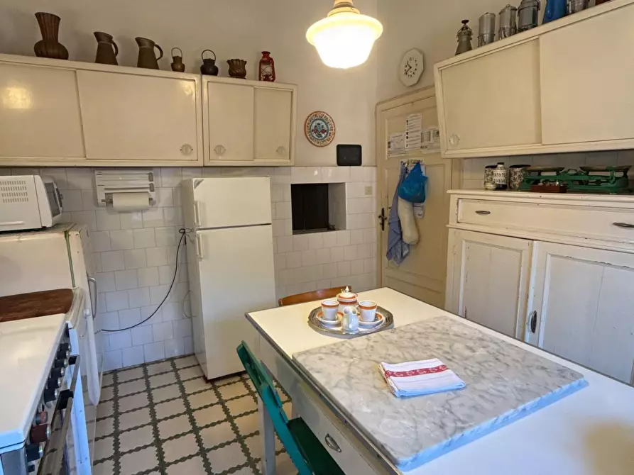 Immagine 30 di Villa in vendita  a Crespina Lorenzana