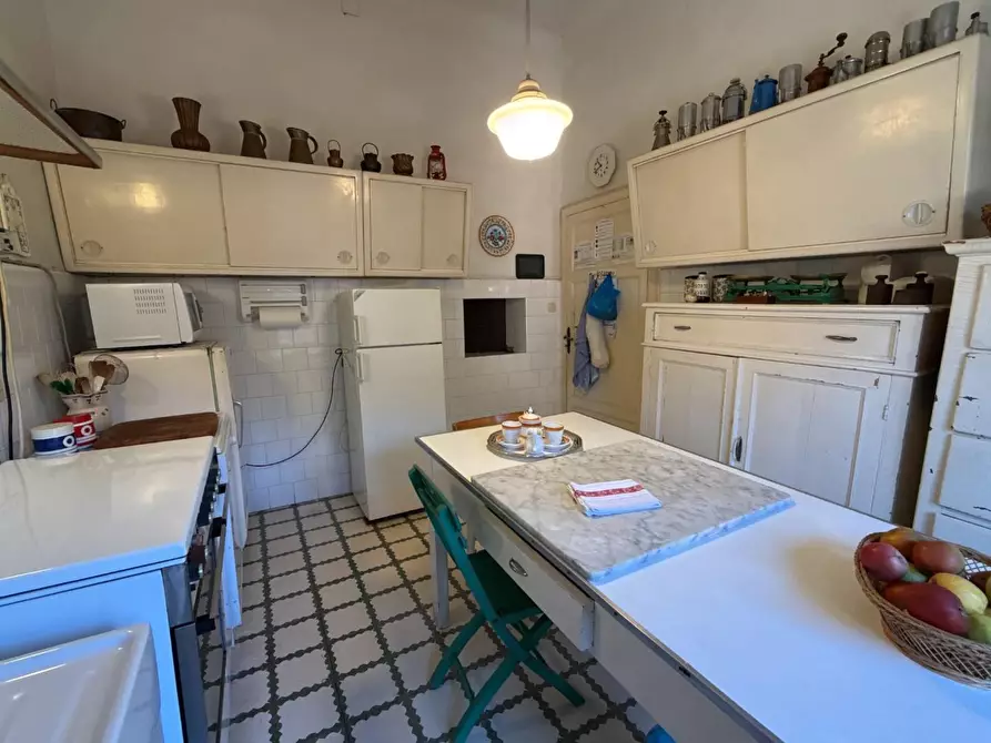 Immagine 31 di Villa in vendita  a Crespina Lorenzana