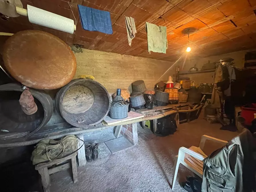 Immagine 17 di Casa bifamiliare in vendita  a Carrara