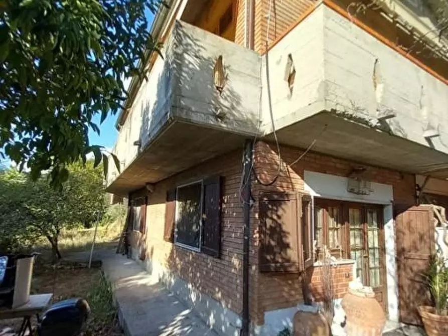 Immagine 2 di Appartamento in vendita  a Massarosa