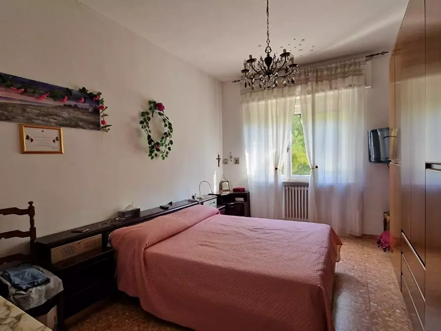 Immagine 11 di Appartamento in vendita  a Pisa