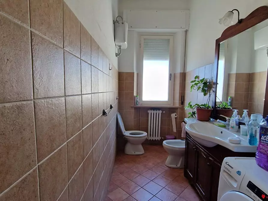 Immagine 21 di Appartamento in vendita  a Pisa