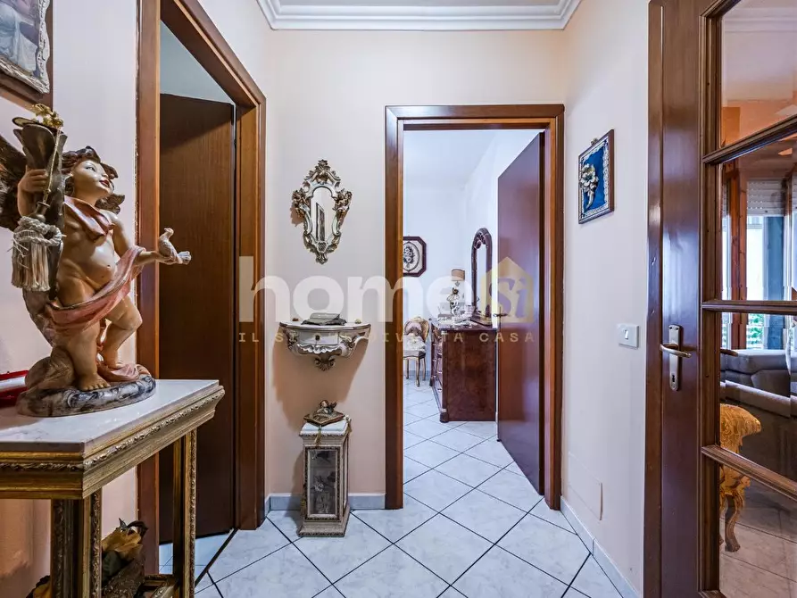 Immagine 11 di Appartamento in vendita  a Reggio Nell'emilia