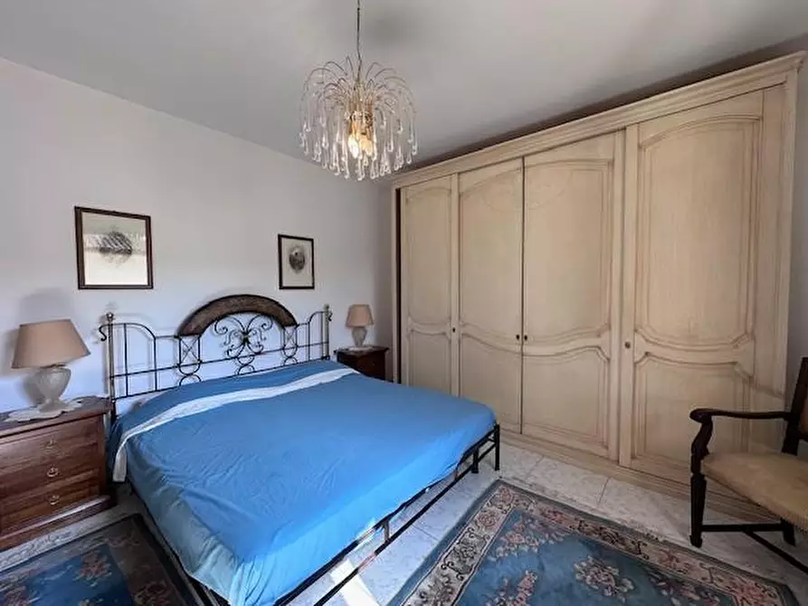 Immagine 17 di Casa trifamiliare in vendita  a Buti