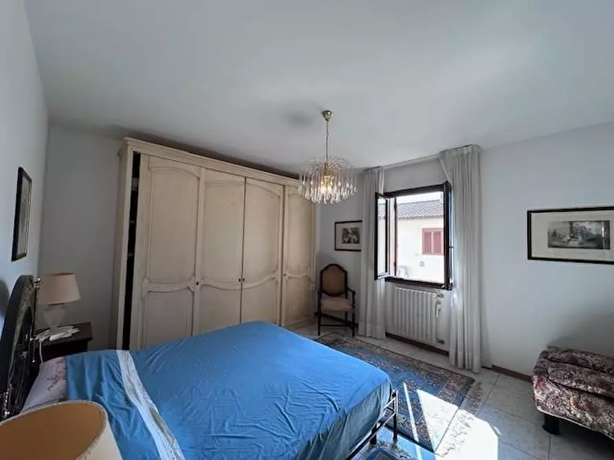 Immagine 15 di Casa trifamiliare in vendita  a Buti