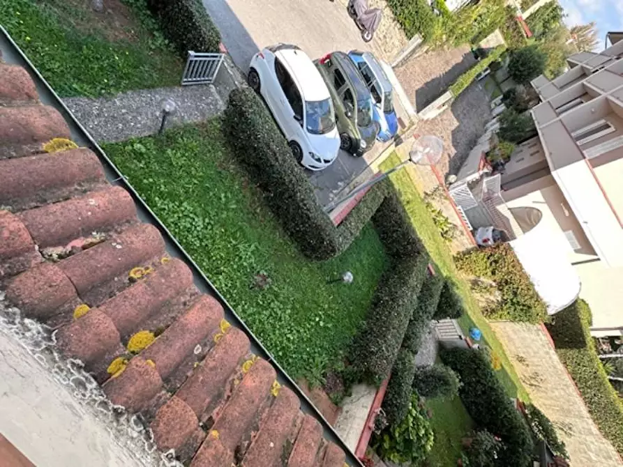 Immagine 26 di Casa trifamiliare in vendita  a Buti