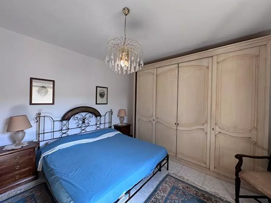 Immagine 16 di Casa trifamiliare in vendita  a Buti