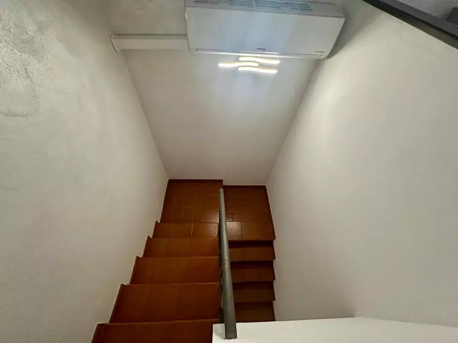 Immagine 14 di Villetta a schiera in vendita  a Porcari